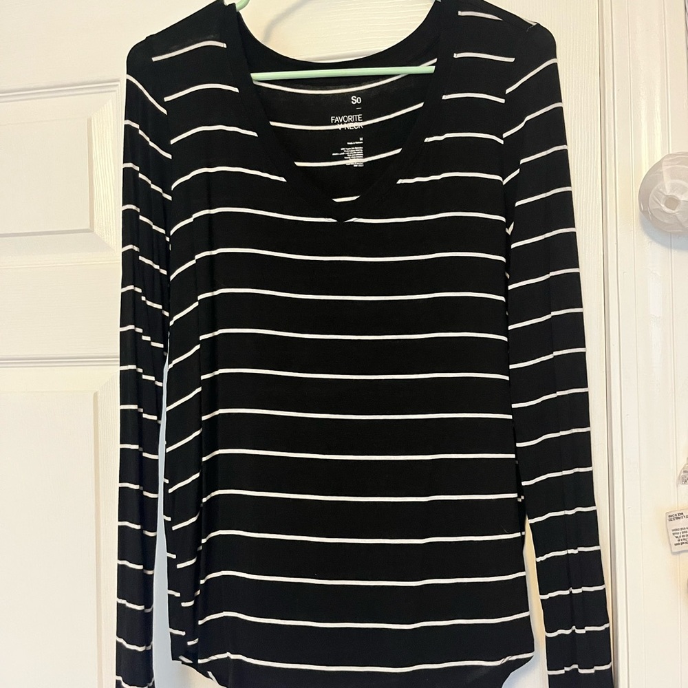SO Women's Long Sleeve Black and White Striped Tee